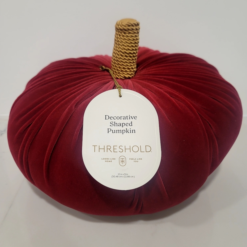 New THRESHOLD Large Decorative Pumpkin Shaped Velvet Pillow - Picture 3 of 17